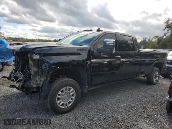 ✅ 2024 Chevrolet Silverado 2500HD LTZ • VIN: 1GC4YPEY8RF423503 • Лот: 90265935. Опубликован ранее на Copart с пробегом 9 705 миль. Бесплатный доступ к архиву аукционных продаж из США и подробный отчёт об истории автомобиля на DreamBid. Изображение 1.