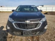 ✅ 2020 Chevrolet Equinox LT • VIN: 2GNAXVEX2L6229320 • Lot: 80689415. Wystawiony na Copart z przebiegiem 114 406 mil. Bezpłatny archiwum sprzedaży aukcyjnych z USA i szczegółowy raport historii pojazdu na DreamBid. Zdjęcie 5.