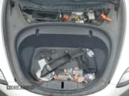 ✅ 2020 Tesla Model 3 Long Range • VIN: 5YJ3E1EB0LF620903 • Lot: 54807185. Wystawiony na Copart z przebiegiem 106 900 mil. Bezpłatny archiwum sprzedaży aukcyjnych z USA i szczegółowy raport historii pojazdu na DreamBid. Zdjęcie 11.