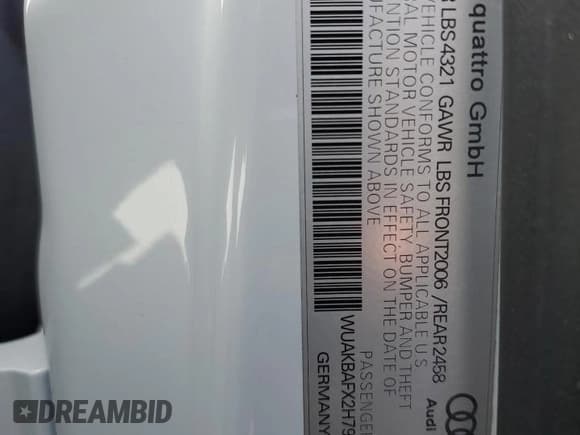 ✅ 2017 Audi R8 performance quattro • VIN: WUAKBAFX2H7903141 • Лот: 46552054. Опубликован ранее на Copart с пробегом 20 096 миль. Бесплатный доступ к архиву аукционных продаж из США и подробный отчёт об истории автомобиля на DreamBid. Изображение 12.