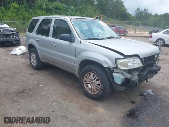 2005 Mercury Mariner Luxury с VIN 4M2YU56155DJ18530, выставлен на аукционе IAAI как лот 42307355 с пробегом 74 905 миль миль и . История ставок и продаж доступна на DreamBid. Изображение 1.