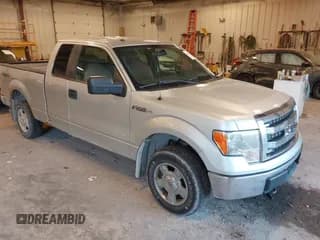 ✅ 2013 Ford F-150 XLT • VIN: 1FTFX1ET7DFD19803 • Лот: 43446414. Опубликован ранее на IAAI с пробегом 200 984 миль. Бесплатный доступ к архиву аукционных продаж из США и подробный отчёт об истории автомобиля на DreamBid. Изображение 1.