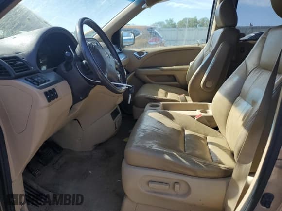 ✅ 2010 Honda Odyssey Touring • VIN: 5FNRL3H9XAB096841 • Лот: 56925755. Опубликован ранее на Copart с пробегом 226 814 миль. Бесплатный доступ к архиву аукционных продаж из США и подробный отчёт об истории автомобиля на DreamBid. Изображение 7.