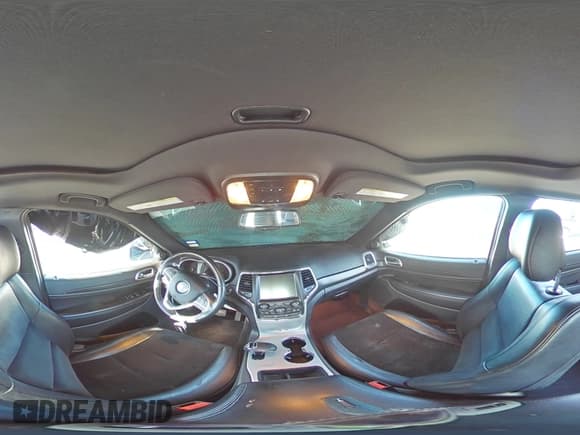 ✅ 2015 Jeep Grand Cherokee Altitude • VIN: 1C4RJFAG9FC859050 • Lot: 84641255. Wystawiony na Copart z przebiegiem 136 634 mil. Bezpłatny archiwum sprzedaży aukcyjnych z USA i szczegółowy raport historii pojazdu na DreamBid. Zdjęcie 15.