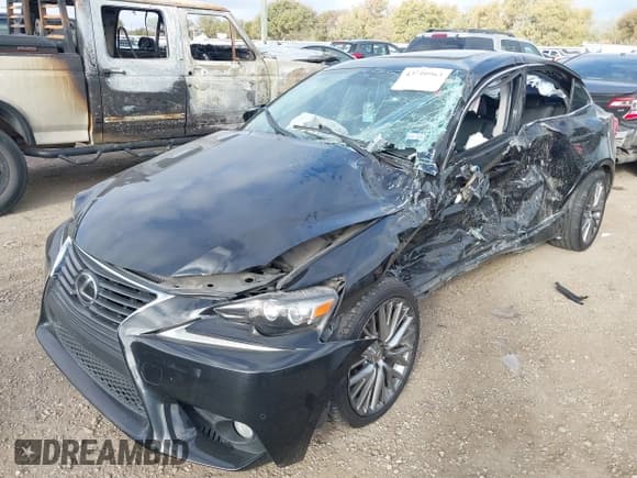 ✅ 2014 Lexus IS 250 • VIN: JTHBF1D26E5005642 • Lot: 43710963. Listed on IAAI with 125,803 mi. Free auction sales archive from the USA and detailed vehicle history report at DreamBid. Image 16.
