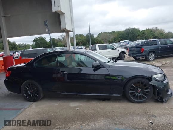 ✅ 2012 BMW 3 Series 328i • VIN: WBADW3C53CE822031 • Lot: 43887421. Listed on IAAI with 116,007 mi. Free auction sales archive from the USA and detailed vehicle history report at DreamBid. Image 13.