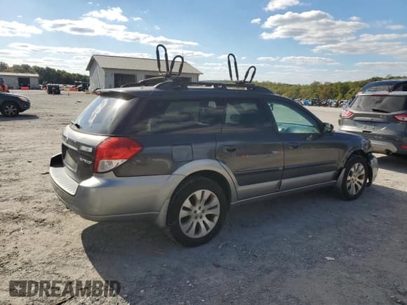 ✅ 2009 Subaru Outback Limited • VIN: 4S4BP66C197318055 • Лот: 82401995. Опубликован ранее на Copart с пробегом 203 634 миль. Бесплатный доступ к архиву аукционных продаж из США и подробный отчёт об истории автомобиля на DreamBid. Изображение 3.