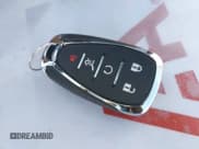 ✅ 2024 Chevrolet Equinox LT • VIN: 3GNAXUEG8RL374800 • Lot: 43523530. Listed on IAAI with 10,368 mi. Free auction sales archive from the USA and detailed vehicle history report at DreamBid. Image 11.