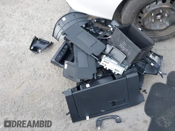 ✅ 2025 Honda Civic Sport • VIN: 2HGFE2F51SH581776 • Lot: 43354849. Listed on IAAI with Not provided. Free auction sales archive from the USA and detailed vehicle history report at DreamBid. Image 11.