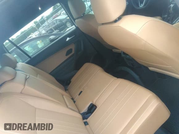 ✅ 2024 Volkswagen Tiguan SE R-Line Black • VIN: 3VVCB7AX3RM077940 • Lot: 42970403. Listed on IAAI with 9,018 mi. Free auction sales archive from the USA and detailed vehicle history report at DreamBid. Image 8.