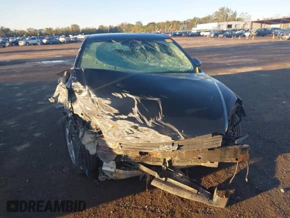 2010 Chevrolet Impala LT z VIN 2G1WB5EK0A1140687, wystawiony jako IAAI lot #43470217 z przebiegiem Nie podano mil oraz . Historia ofert i sprzedaży dostępna na DreamBid. Obrazek 6.