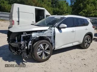 ✅ 2025 Nissan Rogue SL • VIN: JN8BT3CA2SW344309 • Лот: 81059985. Опубликован ранее на Copart с пробегом 2 230 миль. Бесплатный доступ к архиву аукционных продаж из США и подробный отчёт об истории автомобиля на DreamBid. Изображение 1.