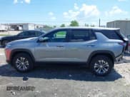 ✅ 2025 Chevrolet Equinox AWD LT • VIN: 3GNAXPEG7SL135536 • Lot: 42623223. Wystawiony na IAAI z przebiegiem 3 303 mil. Bezpłatny archiwum sprzedaży aukcyjnych z USA i szczegółowy raport historii pojazdu na DreamBid. Zdjęcie 15.