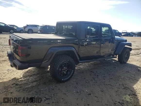 ✅ 2024 Jeep Gladiator Willys • VIN: 1C6HJTAG7RL109829 • Лот: 45136865. Опубликован ранее на Copart с пробегом 1 375 миль. Бесплатный доступ к архиву аукционных продаж из США и подробный отчёт об истории автомобиля на DreamBid. Изображение 3.