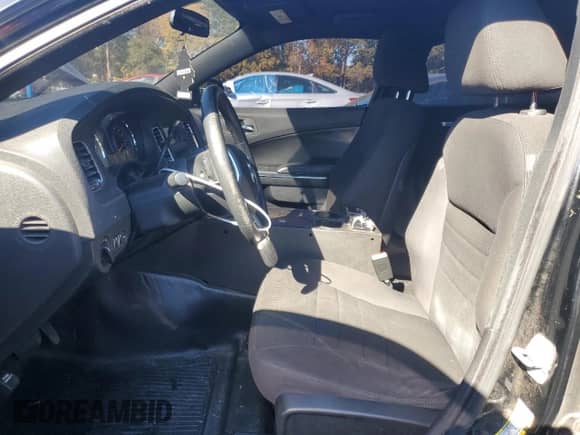 ✅ 2013 Dodge Charger Police • VIN: 2C3CDXAT3DH587898 • Lot: 90938085. Wystawiony na Copart z przebiegiem 193 915 mil. Bezpłatny archiwum sprzedaży aukcyjnych z USA i szczegółowy raport historii pojazdu na DreamBid. Zdjęcie 7.