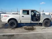 ✅ 2017 Ford F-150 XLT • VIN: 1FTEW1EG6HFA46795 • Lot: 43630118. Wystawiony na IAAI z przebiegiem 85 508 mil. Bezpłatny archiwum sprzedaży aukcyjnych z USA i szczegółowy raport historii pojazdu na DreamBid. Zdjęcie 14.