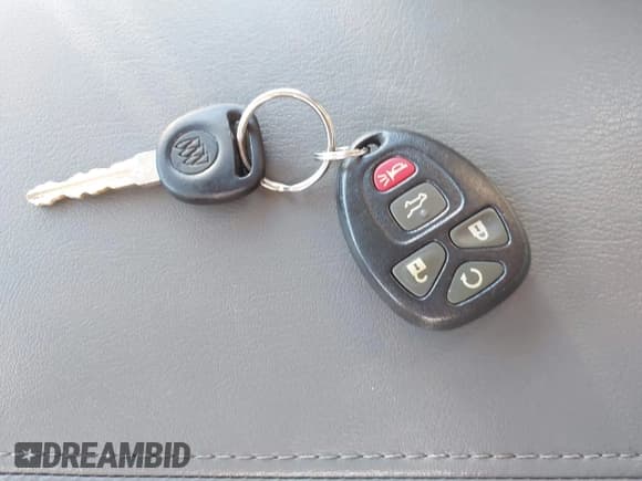 ✅ 2017 Buick Enclave Convenience • VIN: 5GAKRAKD6HJ229908 • Lot: 43685466. Wystawiony na IAAI z przebiegiem 171 582 mil. Bezpłatny archiwum sprzedaży aukcyjnych z USA i szczegółowy raport historii pojazdu na DreamBid. Zdjęcie 11.