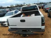 ✅ 2006 Chevrolet Silverado 2500HD LT3 • VIN: 1GCHK23D26F190154 • Лот: 41173966. Опубликован ранее на IAAI с пробегом 296 361 миль. Бесплатный доступ к архиву аукционных продаж из США и подробный отчёт об истории автомобиля на DreamBid. Изображение 16.