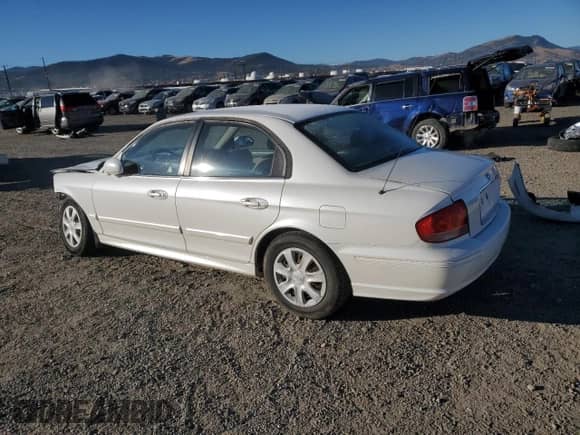 2004 Hyundai Sonata z VIN KMHWF25H84A932932, wystawiony jako Copart lot #78365944 z przebiegiem Nie podano mil oraz Czysty tytuł • Clean title. Historia ofert i sprzedaży dostępna na DreamBid. Obrazek 2.