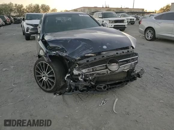 ✅ 2017 Mercedes-Benz C 300 • VIN: 55SWF4JB4HU225968 • Lot: 91599035. Wystawiony na Copart z przebiegiem 194 885 mil. Bezpłatny archiwum sprzedaży aukcyjnych z USA i szczegółowy raport historii pojazdu na DreamBid. Zdjęcie 13.