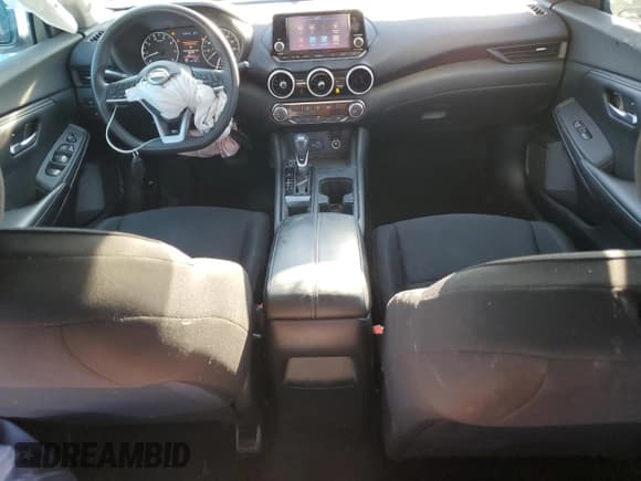 ✅ 2021 Nissan Sentra S • VIN: 3N1AB8BV1MY318164 • Lot: 91218345. Wystawiony na Copart z przebiegiem 55 138 mil. Bezpłatny archiwum sprzedaży aukcyjnych z USA i szczegółowy raport historii pojazdu na DreamBid. Zdjęcie 8.