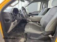 ✅ 2018 Ford F-150 XL • VIN: 1FTMF1C59JKE72510 • Lot: 69838745. Wystawiony na Copart z przebiegiem 94 477 mil. Bezpłatny archiwum sprzedaży aukcyjnych z USA i szczegółowy raport historii pojazdu na DreamBid. Zdjęcie 7.