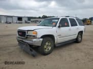 ✅ 2005 GMC Yukon SLE • VIN: 1GKEC13T55R268865 • Lot: 56648125. Wystawiony na Copart z przebiegiem 411 274 mil. Bezpłatny archiwum sprzedaży aukcyjnych z USA i szczegółowy raport historii pojazdu na DreamBid. Zdjęcie 1.