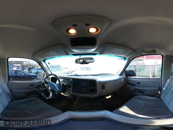 ✅ 2004 Chevrolet Silverado 1500 Z71 • VIN: 2GCEK13T441379543 • Lot: 43700681. Wystawiony na IAAI z przebiegiem 218 175 mil. Bezpłatny archiwum sprzedaży aukcyjnych z USA i szczegółowy raport historii pojazdu na DreamBid. Zdjęcie 19.