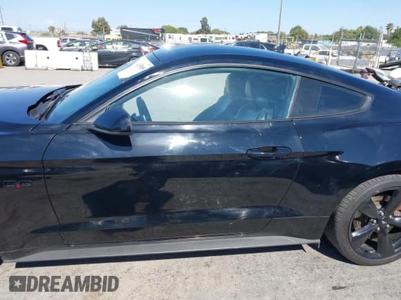 ✅ 2021 Ford Mustang GT • VIN: 1FA6P8CFXM5138390 • Lot: 42635895. Listed on IAAI with 59,184 mi. Free auction sales archive from the USA and detailed vehicle history report at DreamBid. Image 15.