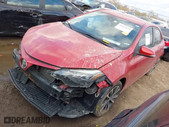 ✅ 2018 Toyota Corolla SE • VIN: 5YFBURHE1JP794967 • Lot: 43612623. Listed on IAAI with 110,191 mi. Free auction sales archive from the USA and detailed vehicle history report at DreamBid. Image 18.