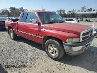 1997 Dodge 1500 с VIN 3B7HC13Z8VG831128, выставлен на аукционе Copart как лот 78059474 с пробегом 233 700 миль миль и Списание • Salvage title. История ставок и продаж доступна на DreamBid. Изображение 4.