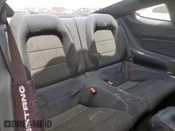 ✅ 2016 Ford Mustang V6 • VIN: 1FA6P8AM7G5317346 • Lot: 59151085. Listed on Copart with 128,564 mi. Free auction sales archive from the USA and detailed vehicle history report at DreamBid. Image 10.