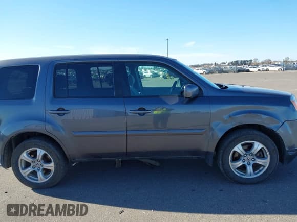✅ 2014 Honda Pilot EX • VIN: 5FNYF4H46EB048515 • Lot: 43697865. Listed on IAAI with 178,283 mi. Free auction sales archive from the USA and detailed vehicle history report at DreamBid. Image 13.