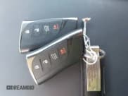 ✅ 2019 Lexus ES 350 • VIN: 58ABZ1B18KU012360 • Лот: 43454779. Опубликован ранее на IAAI с пробегом 33 421 миль. Бесплатный доступ к архиву аукционных продаж из США и подробный отчёт об истории автомобиля на DreamBid. Изображение 11.