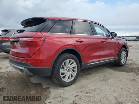 ✅ 2023 Lincoln Corsair Standard • VIN: 5LMCJ1DA4PUL26480 • Lot: 68397855. Wystawiony na Copart z przebiegiem 5 427 mil. Bezpłatny archiwum sprzedaży aukcyjnych z USA i szczegółowy raport historii pojazdu na DreamBid. Zdjęcie 3.