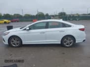 ✅ 2018 Hyundai Sonata SEL • VIN: 5NPE34AF3JH664935 • Lot: 43392430. Listed on IAAI with 108,665 mi. Free auction sales archive from the USA and detailed vehicle history report at DreamBid. Image 14.