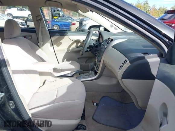 ✅ 2011 Toyota Corolla LE • VIN: JTDBU4EE1BJ092001 • Лот: 43452358. Опубликован ранее на IAAI с пробегом 153 634 миль. Бесплатный доступ к архиву аукционных продаж из США и подробный отчёт об истории автомобиля на DreamBid. Изображение 5.