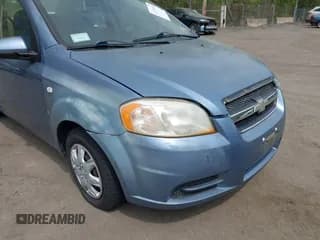 ✅ 2007 Chevrolet Aveo LS • VIN: KL1TD56657B179393 • Lot: 42135698. Wystawiony na IAAI z przebiegiem 127 126 mil. Bezpłatny archiwum sprzedaży aukcyjnych z USA i szczegółowy raport historii pojazdu na DreamBid. Zdjęcie 6.