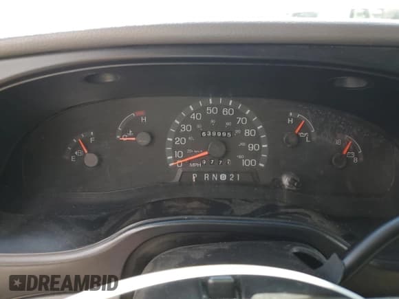 ✅ 2001 Ford Econoline Passenger XL • VIN: 1FBSS31S91HA29444 • Lot: 86081465. Listed on Copart with 639,995 mi. Free auction sales archive from the USA and detailed vehicle history report at DreamBid. Image 9.