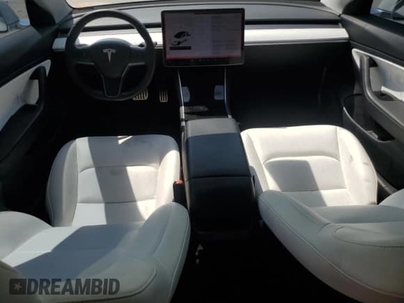 ✅ 2020 Tesla Model 3 Performance • VIN: 5YJ3E1EC6LF603595 • Lot: 80030695. Wystawiony na Copart z przebiegiem 87 268 mil. Bezpłatny archiwum sprzedaży aukcyjnych z USA i szczegółowy raport historii pojazdu na DreamBid. Zdjęcie 8.