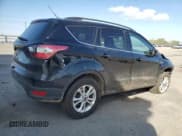 ✅ 2017 Ford Escape SE • VIN: 1FMCU9G9XHUC10941 • Lot: 53489265. Wystawiony na Copart z przebiegiem Nie podano. Bezpłatny archiwum sprzedaży aukcyjnych z USA i szczegółowy raport historii pojazdu na DreamBid. Zdjęcie 3.