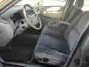 2003 Chevrolet Impala z VIN 2G1WF52K739273282, wystawiony jako Copart lot #42131655 z przebiegiem 130 704 mil mil oraz Czysty tytuł • Clean title. Historia ofert i sprzedaży dostępna na DreamBid. Obrazek 7.