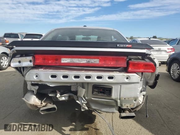 ✅ 2010 Dodge Challenger SRT-8 • VIN: 2B3CJ7DW4AH318204 • Lot: 86770904. Wystawiony na Copart z przebiegiem 91 830 mil. Bezpłatny archiwum sprzedaży aukcyjnych z USA i szczegółowy raport historii pojazdu na DreamBid. Zdjęcie 6.