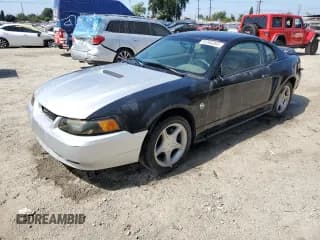 ✅ 1999 Ford Mustang GT • VIN: 1FAFP42X0XF109028 • Lot: 81565365. Listed on Copart with 129,839 mi. Free auction sales archive from the USA and detailed vehicle history report at DreamBid. Image 1.