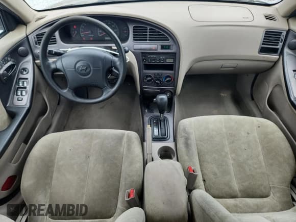 ✅ 2003 Hyundai Elantra GLS • VIN: KMHDN45D83U597221 • Lot: 59762445. Wystawiony na Copart z przebiegiem 114 552 mil. Bezpłatny archiwum sprzedaży aukcyjnych z USA i szczegółowy raport historii pojazdu na DreamBid. Zdjęcie 8.