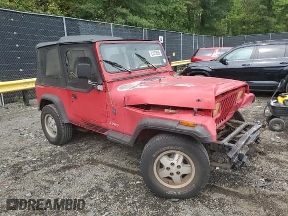 ✅ 1992 Jeep Wrangler • VIN: 2J4FY19P9NJ505484 • Lot: 81412605. Listed on Copart with 257,235 mi. Free auction sales archive from the USA and detailed vehicle history report at DreamBid. Image 4.