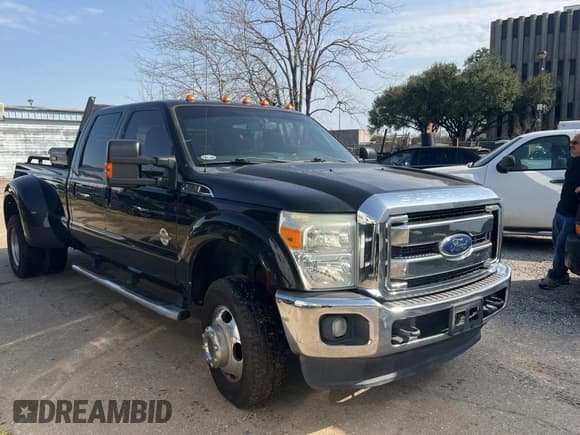 ✅ 2015 Ford F-350 Lariat • VIN: 1FT8W3DT6FED26792 • Lot: 45567485. Listed on Copart with 292,278 mi. Free auction sales archive from the USA and detailed vehicle history report at DreamBid. Image 1.