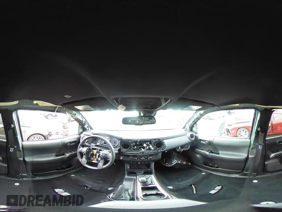 ✅ 2022 Toyota Tacoma SR5 • VIN: 3TMAZ5CN0NM182981 • Lot: 42836104. Wystawiony na IAAI z przebiegiem 49 782 mil. Bezpłatny archiwum sprzedaży aukcyjnych z USA i szczegółowy raport historii pojazdu na DreamBid. Zdjęcie 19.