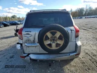 ✅ 2007 Toyota RAV4 • VIN: JTMBD35V075116394 • Лот: 91362745. Опубликован ранее на Copart с пробегом 174 182 миль. Бесплатный доступ к архиву аукционных продаж из США и подробный отчёт об истории автомобиля на DreamBid. Изображение 6.