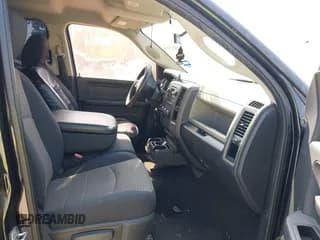 ✅ 2010 Dodge 1500 ST • VIN: 1D7RB1GK3AS248270 • Lot: 41867765. Wystawiony na IAAI z przebiegiem 133 542 mil. Bezpłatny archiwum sprzedaży aukcyjnych z USA i szczegółowy raport historii pojazdu na DreamBid. Zdjęcie 5.